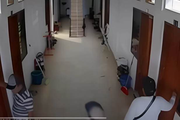 Viral Gerombolan Gedor Pintu Kos di Medan Selayang, Polisi Turun ke Lokasi dan Pastikan Tidak Ada Barang Hilang