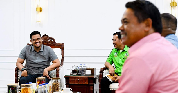 Gubernur Sumut Bobby Perjuangkan Pesangon Layak Ribuan Buruh Eks TPL