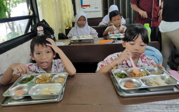 MBG Libur Selama Lebaran, Negara Hemat Rp 5 Triliun