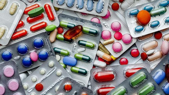 Menkes: Harga Obat Indonesia 3–5 Kali Lebih Mahal dari Malaysia, Diduga Ada Korupsi Sistemik