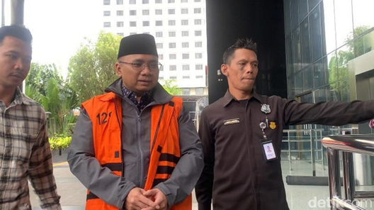 Disorot Publik, Yaqut Kembali ke Rutan KPK Usai 4 Hari Tahanan Rumah