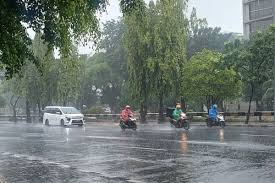 BMKG: Sebagian Besar Wilayah Sumatra Utara Diguyur Hujan Ringan Hari Ini, Medan Berawan