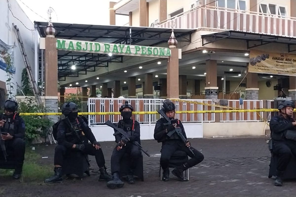 Ledakan Guncang Masjid di Jember Saat Tarawih, Satu Jemaah Terluka dan Tim Penjinak Bom Diterjunkan
