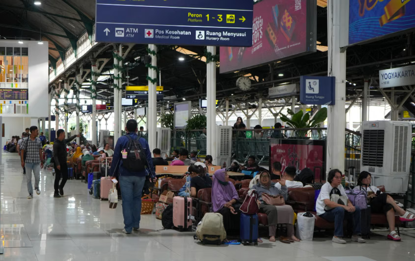 Mudik Lebaran 2026 di Sumut: Tiket Pesawat Ekonomi Habis, Kereta Api Sediakan 231 Ribu Kursi