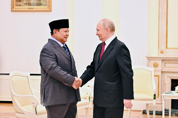 Prabowo dan Putin Sepakat Perkuat Kerja Sama Energi dan ESDM, Pertemuan di Kremlin Berlangsung 5 Jam