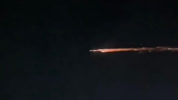 Bukan Meteor, BRIN Ungkap Cahaya Misterius di Langit Lampung adalah Sampah Antariksa Roket China