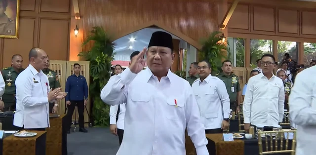 Presiden Prabowo Perintahkan Bahlil Lahadalia Cabut Ratusan IUP Bermasalah di Hutan Lindung dalam Sepekan