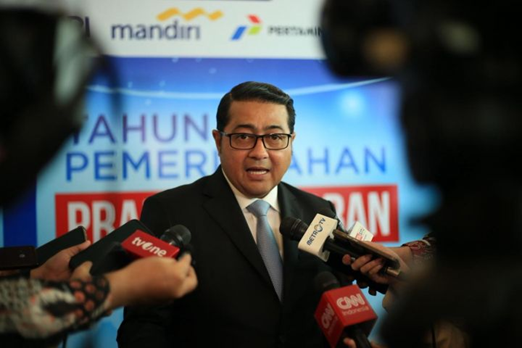 Menteri Ekraf Teuku Riefky Harsya Buka Kolaborasi dengan ALUMNAS untuk Monetisasi Karya Kreatif Lokal