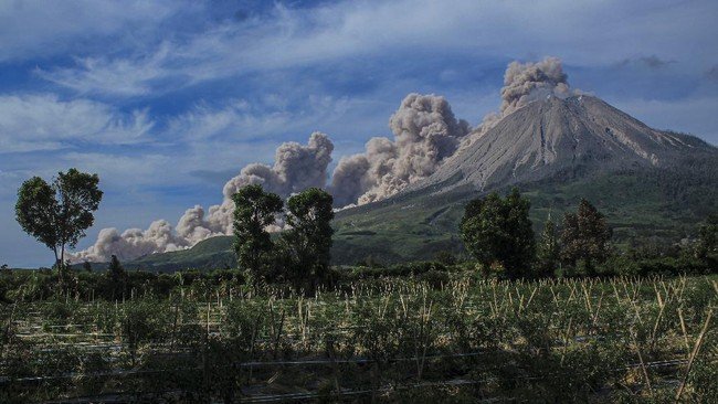 erupsi-gunung-sinabung_169