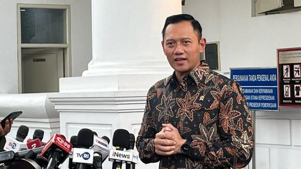 ketua-umum-partai-demokrat-agus-harimurti-yudhoyono-ahy-di-istana-presiden-jakarta-pusat-rabu-2442024_169